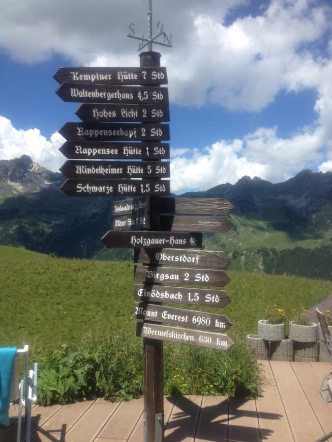 Ferienwohnung Ausblick Missen Wilhams Bagian luar foto